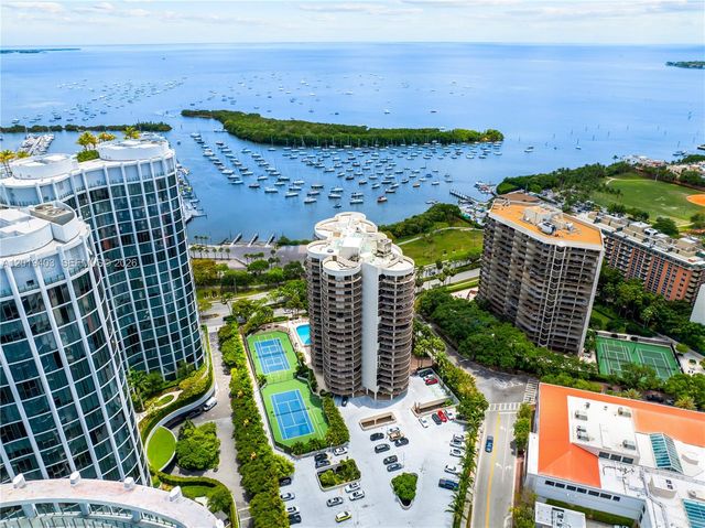 2843 S Bayshore Dr 11F, Miami, FL 33133