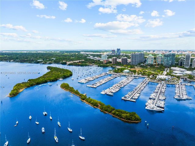 2843 S Bayshore Dr 11F, Miami, FL 33133