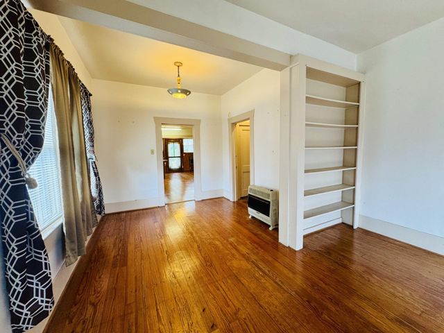 2305 Beaumont Avenue, Liberty, TX 77575