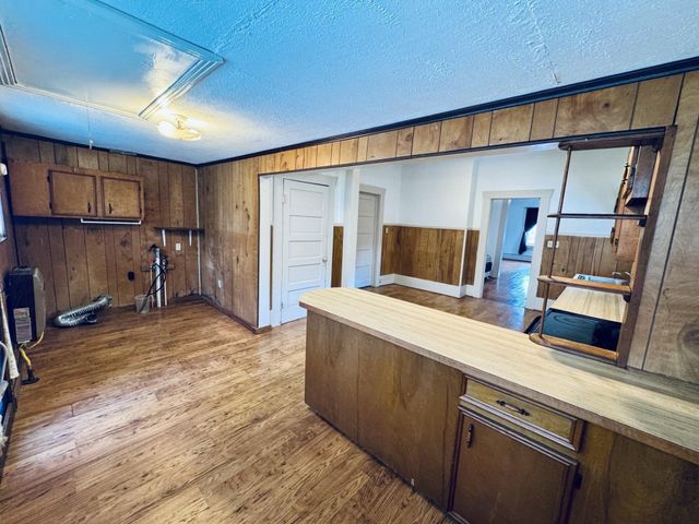 2305 Beaumont Avenue, Liberty, TX 77575