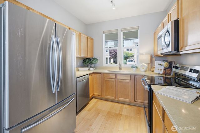 7624 39th Avenue S, Seattle, WA 98118