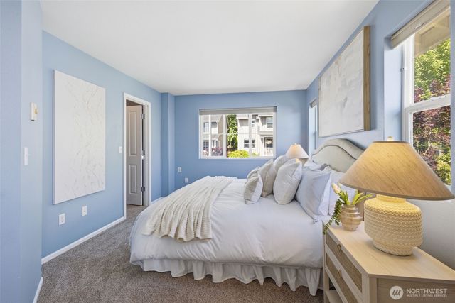 7624 39th Avenue S, Seattle, WA 98118