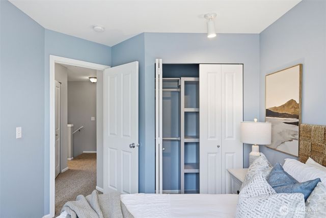 7624 39th Avenue S, Seattle, WA 98118