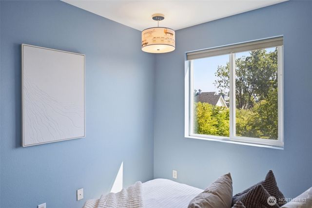 7624 39th Avenue S, Seattle, WA 98118
