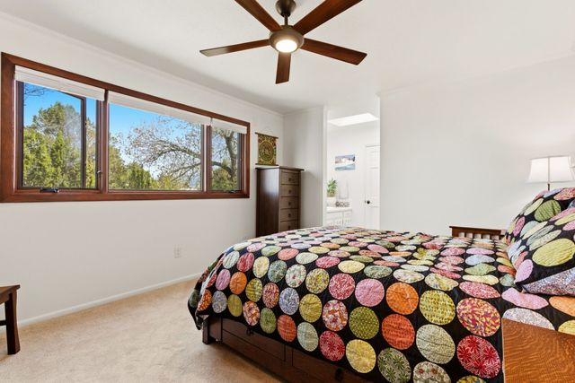 2938 Plaza Azul, Santa Fe, NM 87507