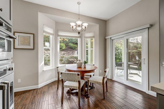 4041 Coldwater Dr, Rocklin, CA 95765