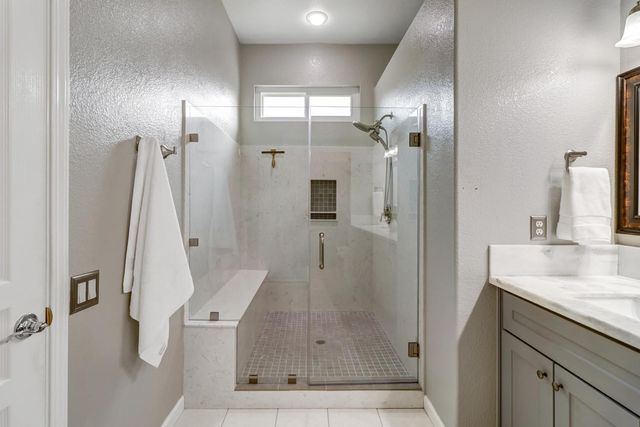 4041 Coldwater Dr, Rocklin, CA 95765