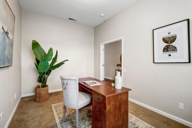 4041 Coldwater Dr, Rocklin, CA 95765