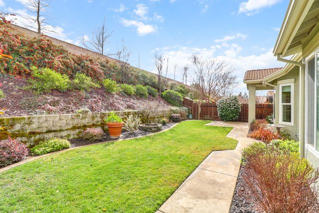 4041 Coldwater Dr, Rocklin, CA 95765