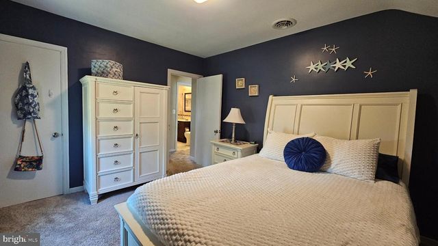 11 FRANMAR DR, Bridgeton, NJ 08302
