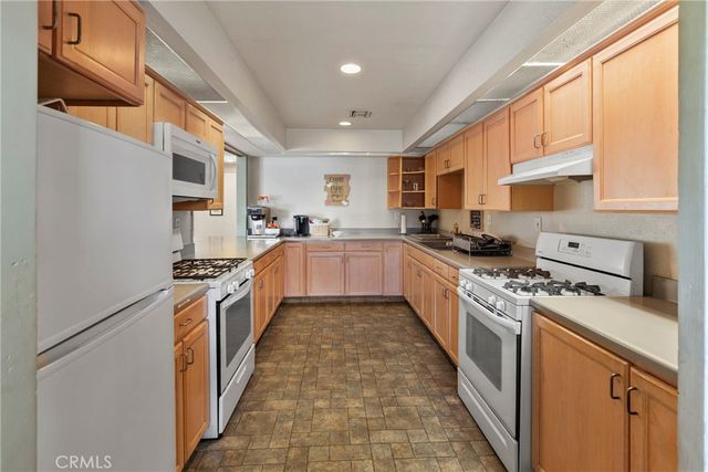 3960 S Higuera Street 79, San Luis Obispo, CA 93401