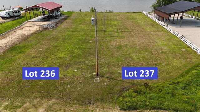 2631 Hardin Bottom River Rd, Clifton, TN 38425