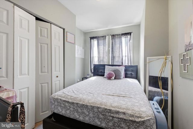 1121 E 11TH ST, Eddystone, PA 19022