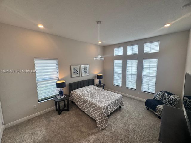 9296 Porto Way, Parkland, FL 33076