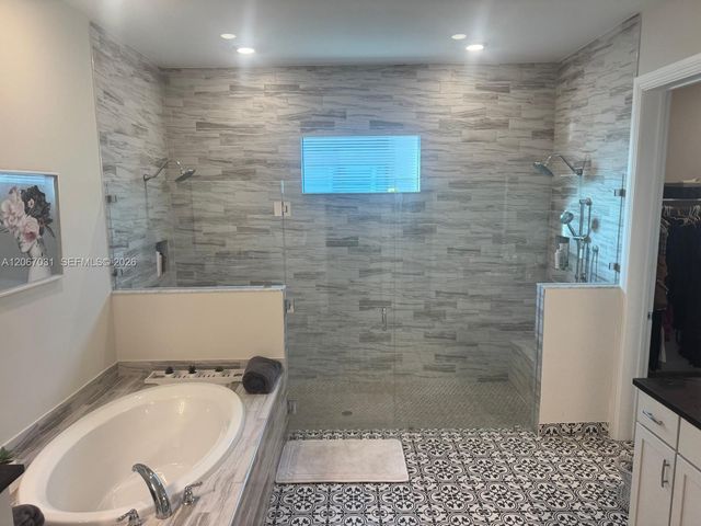 9296 Porto Way, Parkland, FL 33076