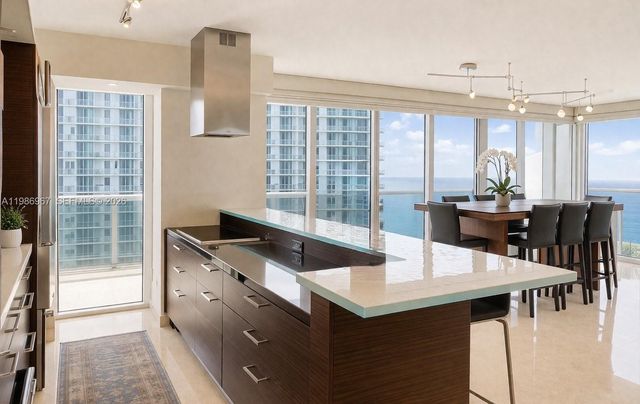 1800 S Ocean Dr UPH4301, Hallandale Beach, FL 33009
