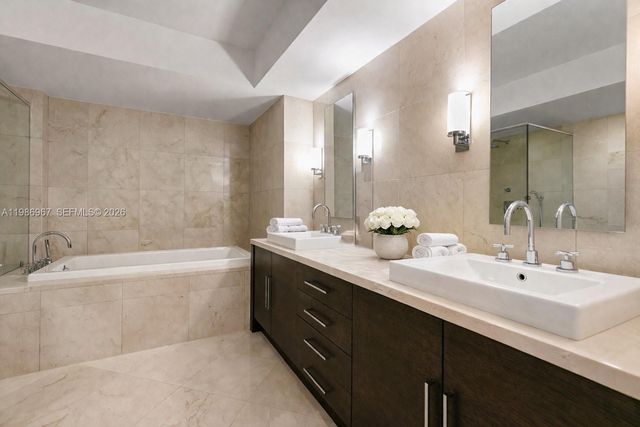 1800 S Ocean Dr UPH4301, Hallandale Beach, FL 33009