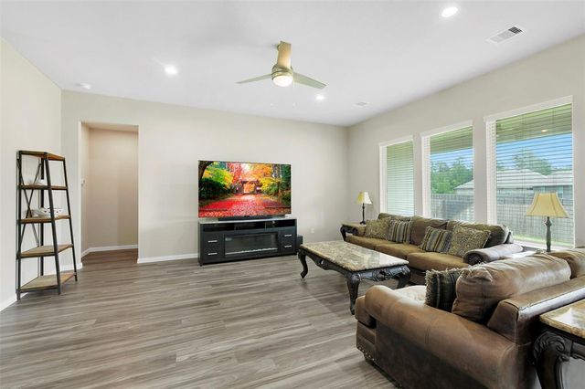 12806 Durham Creek Lane, Tomball, TX 77375