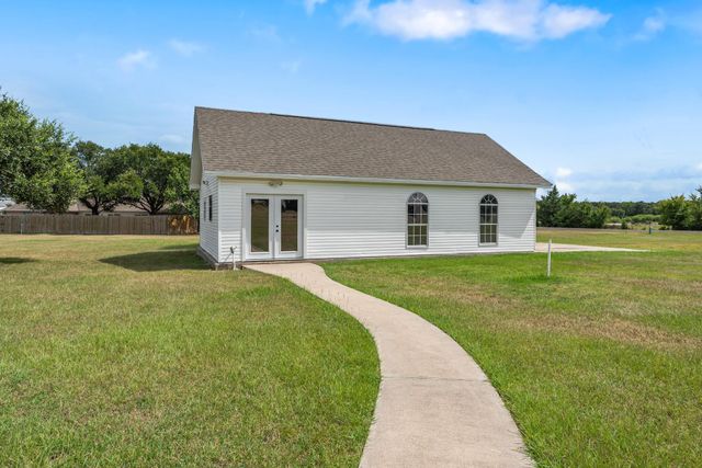 6100 Whitetail Lane, Bryan, TX 77808