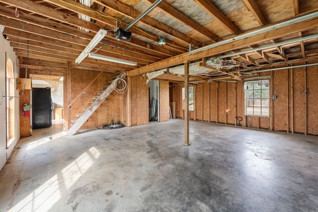 6100 Whitetail Lane, Bryan, TX 77808