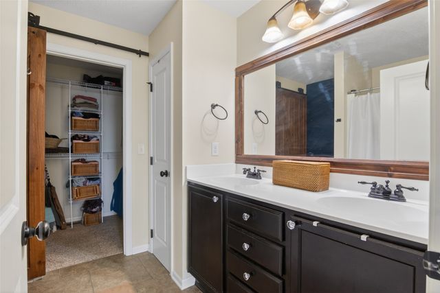 1602 Rutherford Court SW, Altoona, IA 50009