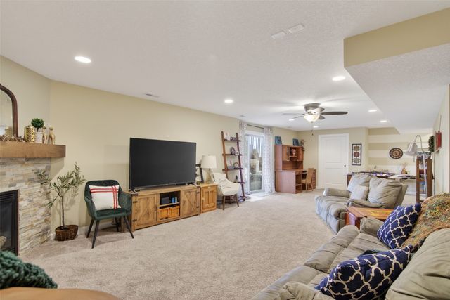 1602 Rutherford Court SW, Altoona, IA 50009