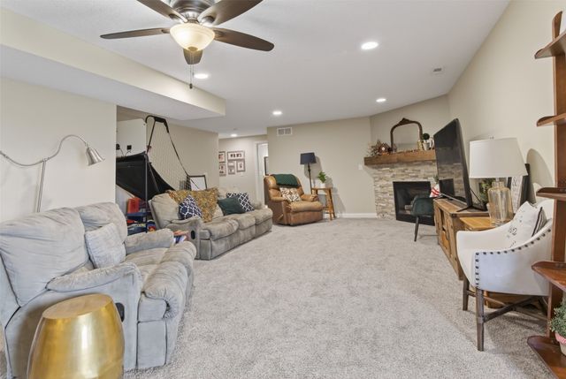 1602 Rutherford Court SW, Altoona, IA 50009