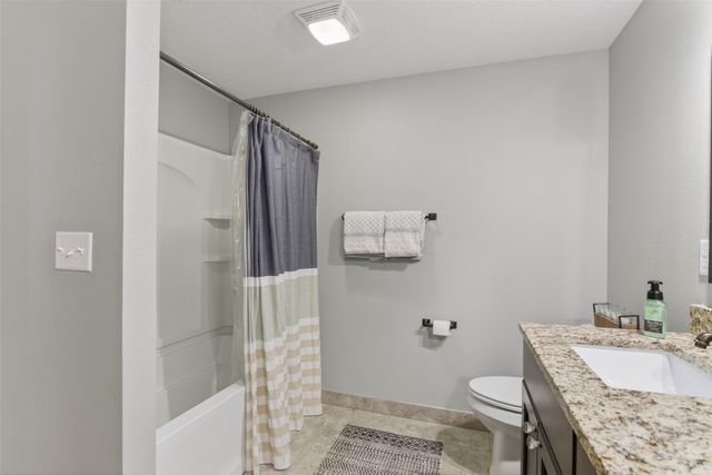 1602 Rutherford Court SW, Altoona, IA 50009