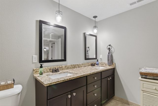 1602 Rutherford Court SW, Altoona, IA 50009