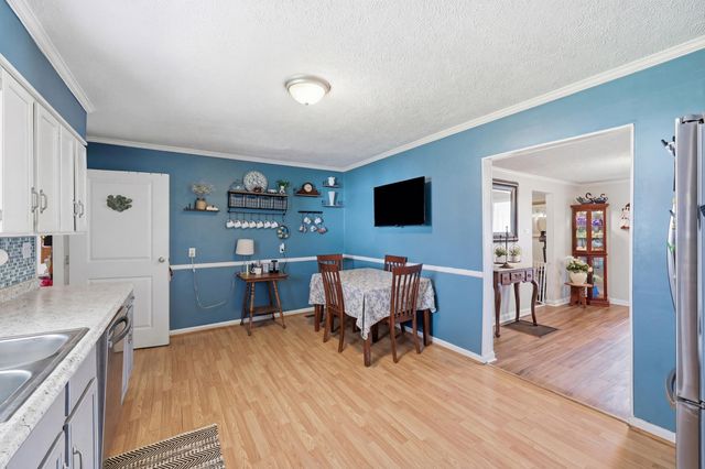 75 Reese Street, Irvine, KY 40336