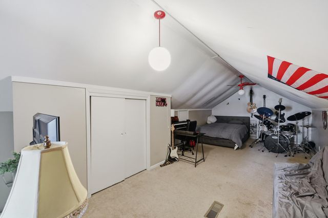 75 Reese Street, Irvine, KY 40336