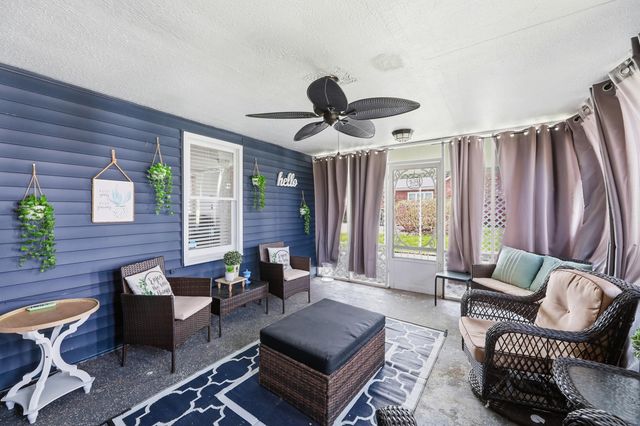 75 Reese Street, Irvine, KY 40336