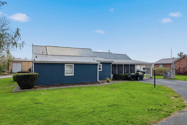 75 Reese Street, Irvine, KY 40336