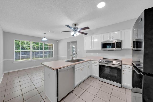 6382 Woodside Drive N, Theodore, AL 36582