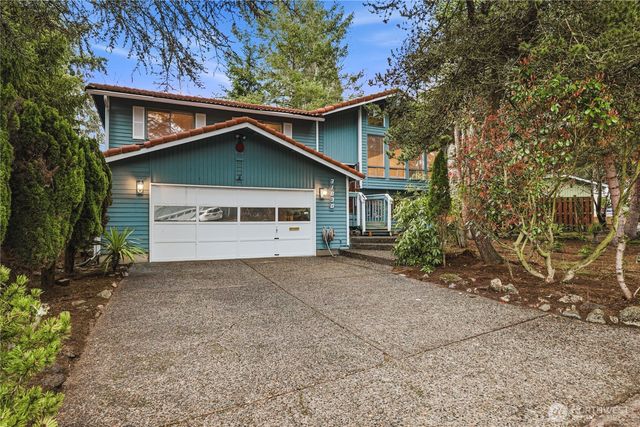 31838 25th Avenue SW, Federal Way, WA 98023