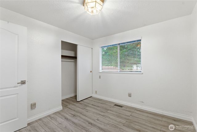 31838 25th Avenue SW, Federal Way, WA 98023