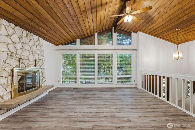 31838 25th Avenue SW, Federal Way, WA 98023