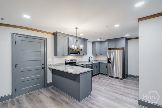 34 Depot St 25, Hartwell, GA 30643