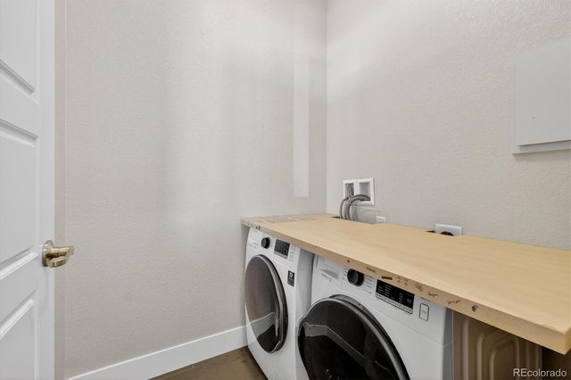 5686 Galena Street, Denver, CO 80238