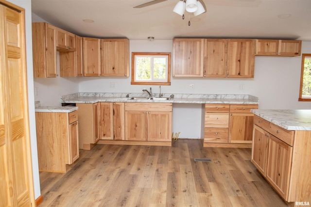 13240 VAN DAMME Road, Prophetstown, IL 61277