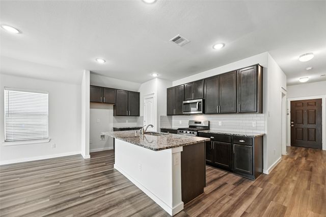 5019 Flanagan Drive, Forney, TX 75126