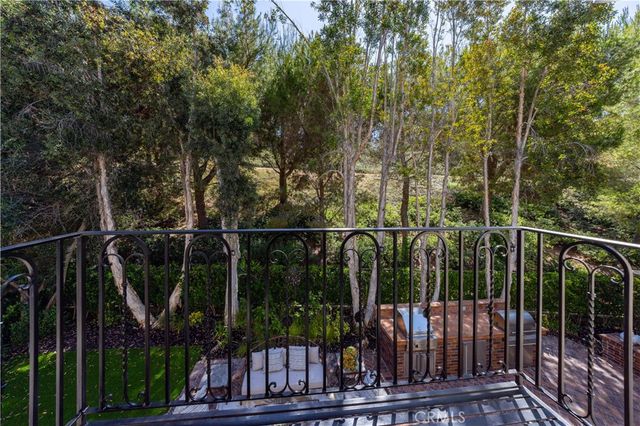 22 Shady, Irvine, CA 92603