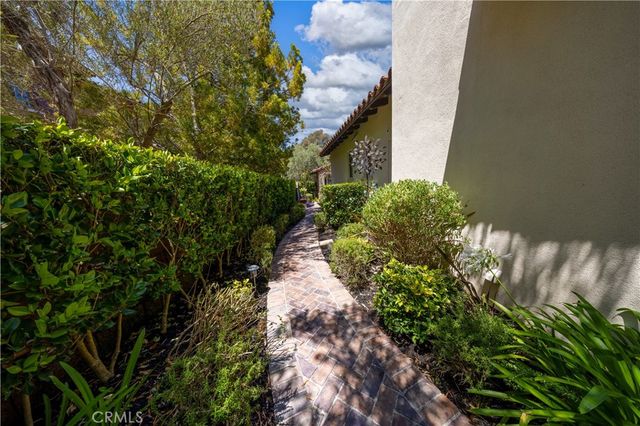 22 Shady, Irvine, CA 92603
