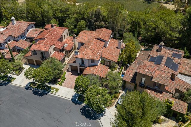 22 Shady, Irvine, CA 92603