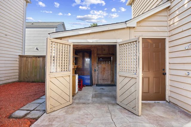 1004 Edge Dr., North Myrtle Beach, SC 29582