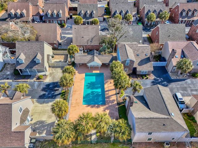 1004 Edge Dr., North Myrtle Beach, SC 29582