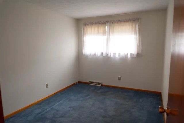 24 Hanson St, Brockton, MA 02302