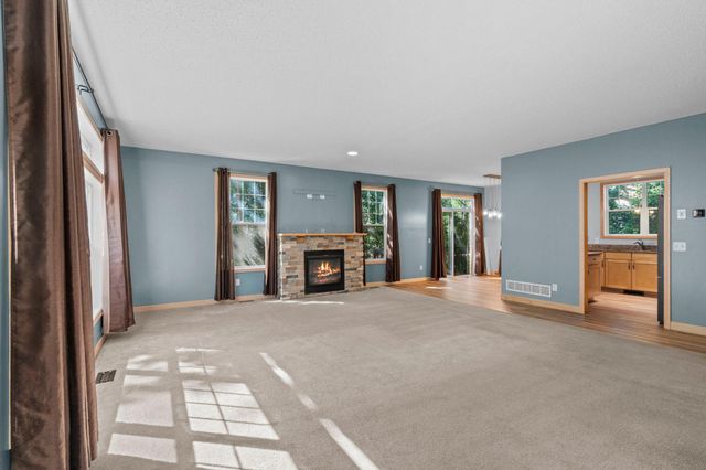 2729 Century Court, White Bear Lake, MN 55110
