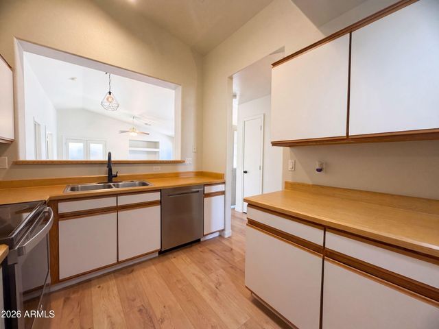 2756 S COMPTON --, Mesa, AZ 85209