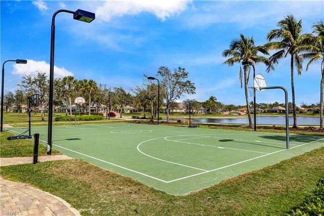 8650 Palermo CT, Naples, FL 34114